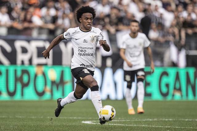 小萨三双詹姆斯18+13+9 国王常规赛横扫湖人